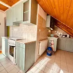 Emilia Apartment *