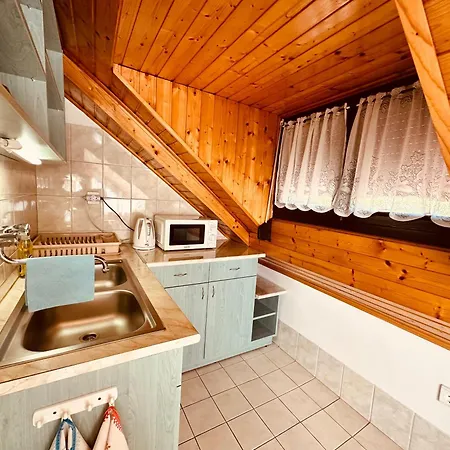 Emilia Apartment