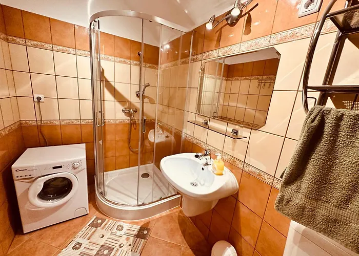 Emilia * Balatonföldvár